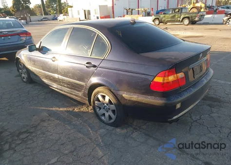 2004 BMW 325Xi из США, поврежденный, VIN WBAEU33434PR07572